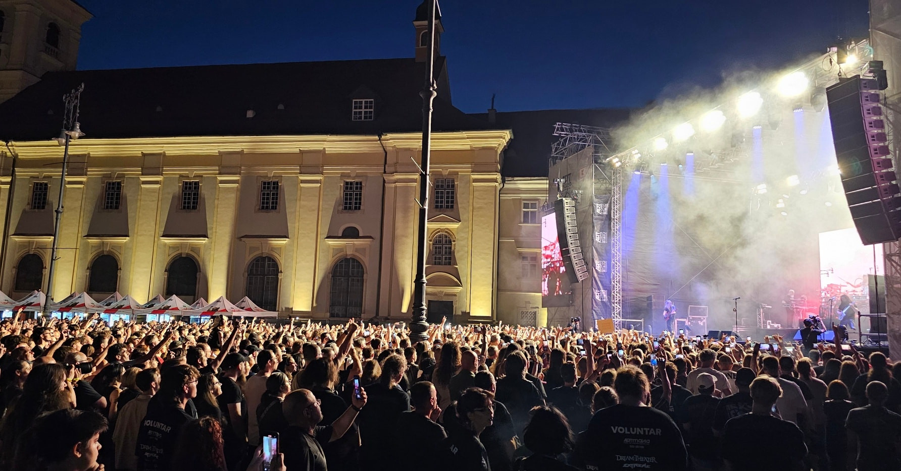 Concertul Dream Theater din Sibiu a adunat mii de fani. Legendarul toboșar Mike Portnoy, printre cei mai așteptați artiști