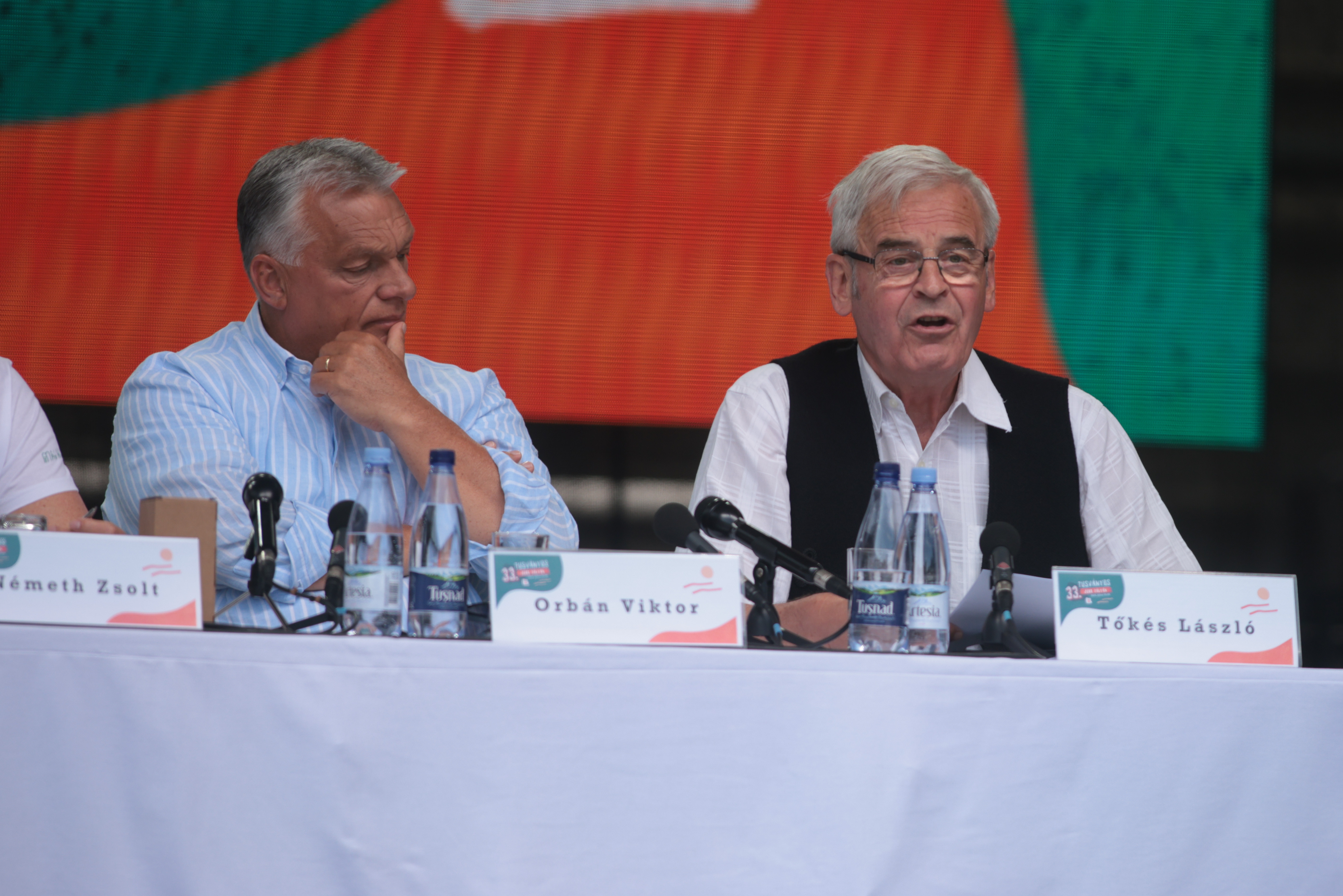 Laszlo Tokes, discurs incitator la Băile Tușnad: Problema transilvană este prima. Pentru teritoriile pierdute, cerem atonomie