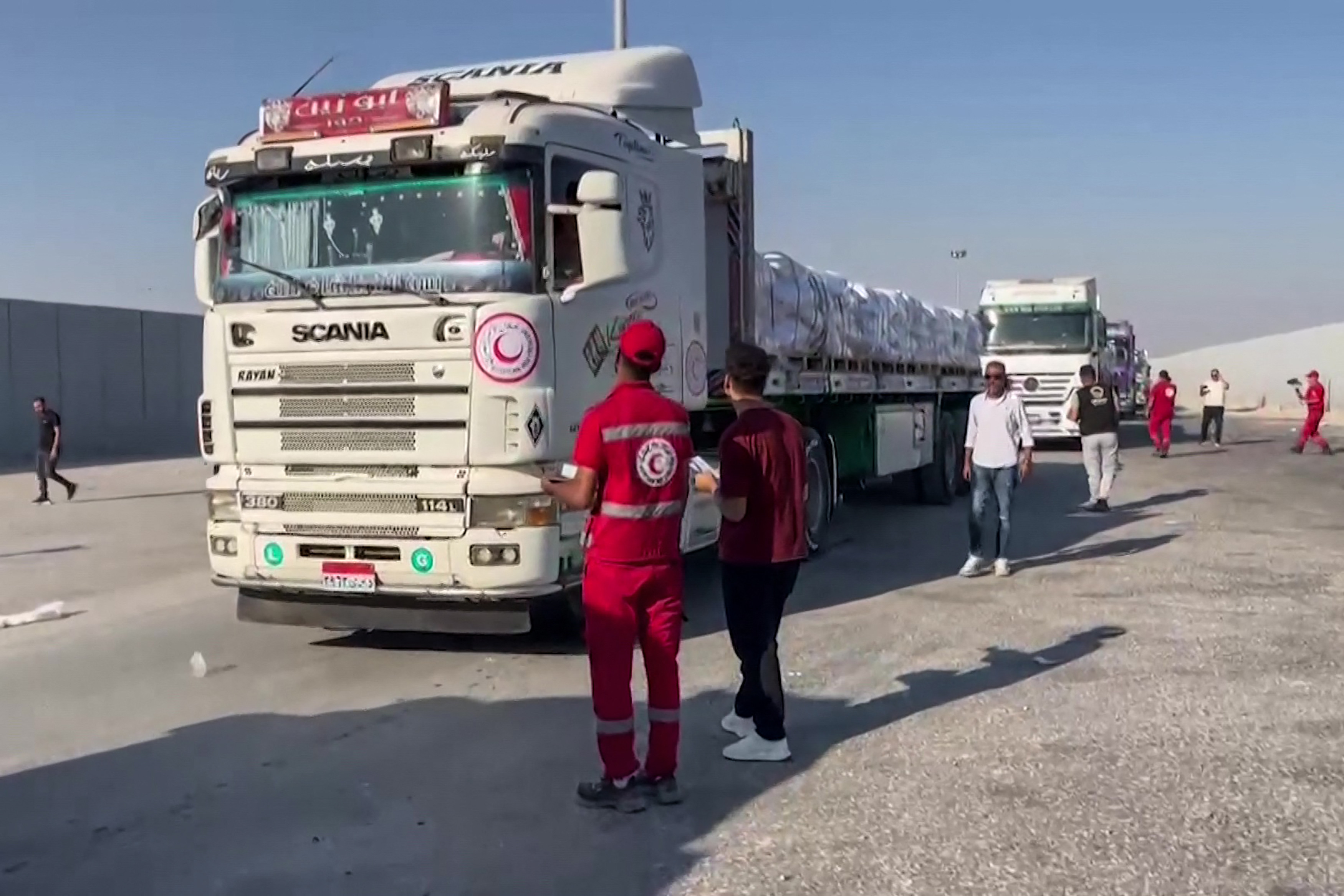 Camioane cu ajutoare ONU se îndreaptă spre Gaza. Anunțul important transmis de armata israeliană