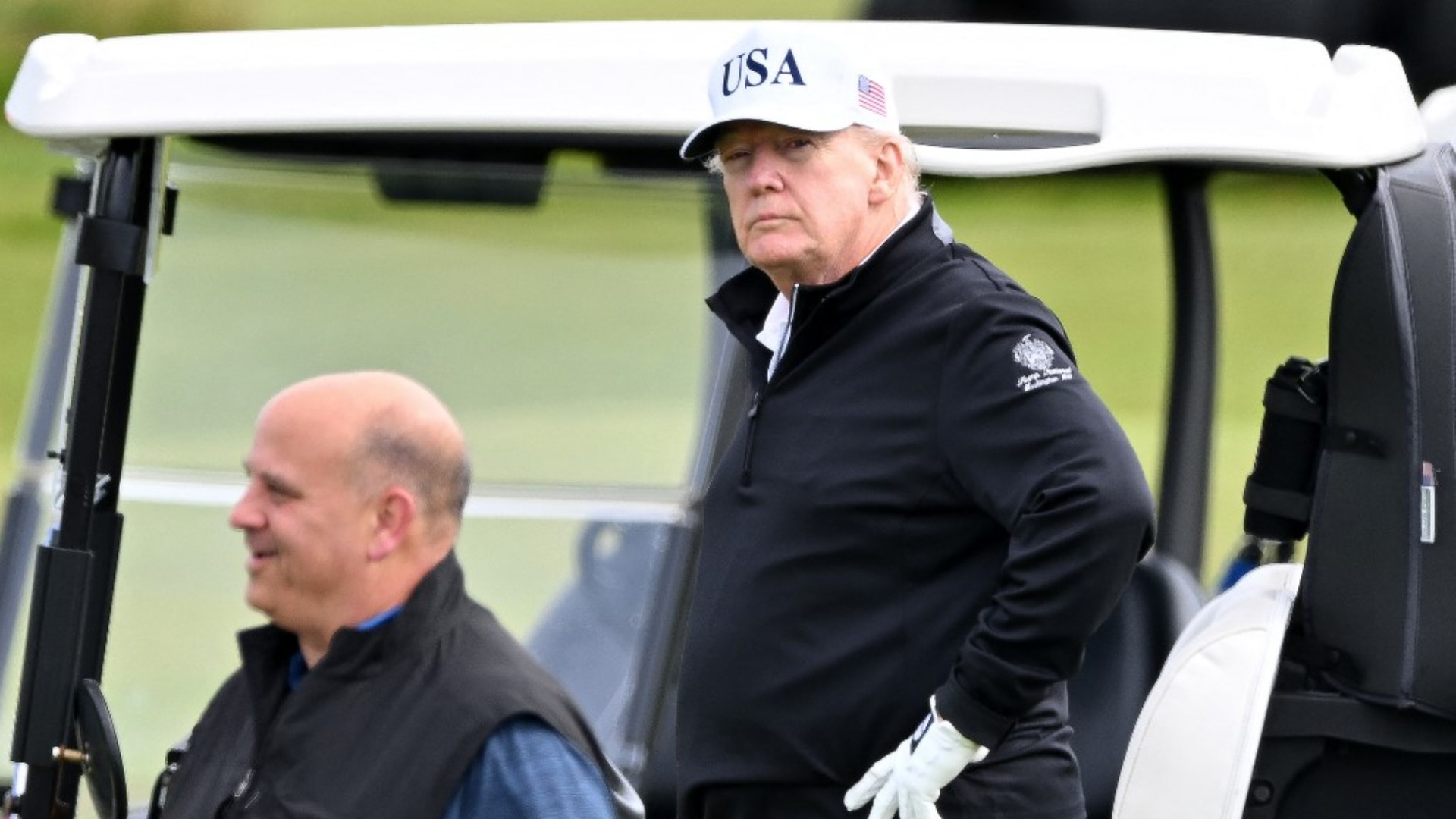 Donald Trump s-a relaxat la golf, în Scoția. Motivul pentru care va inaugura un teren care va purta numele mamei sale