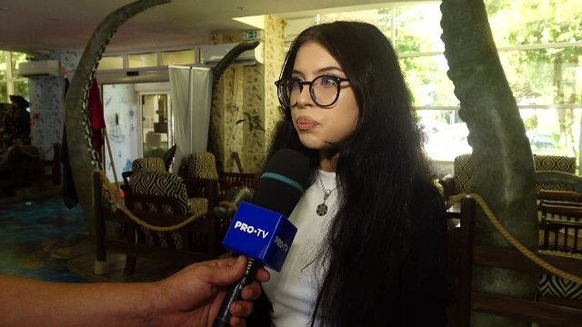 Bursele tăiate îi trimit pe studenți la joburile de vară. Ce salarii primesc dacă lucrează pe litoralul românesc