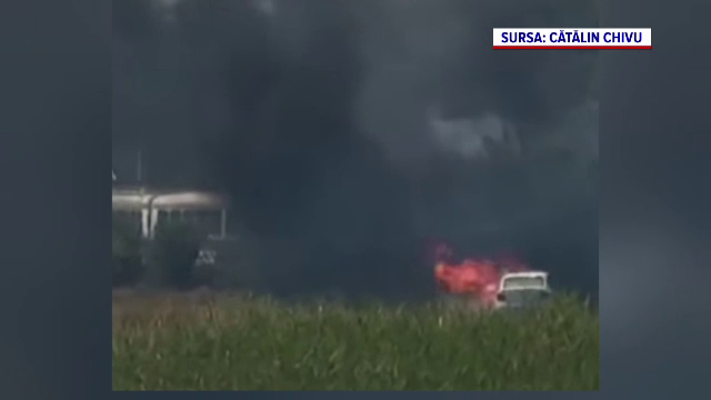 O țeavă de eșapament și un ciob de sticlă au provocat incendii devastatoare în două județe. „Vai de capul meu”