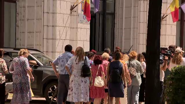 Din august, angajații Ministerului de Finanțe vor face rapoarte zilnice de activitate. Vor fi urmăriți și evaluați ulterior