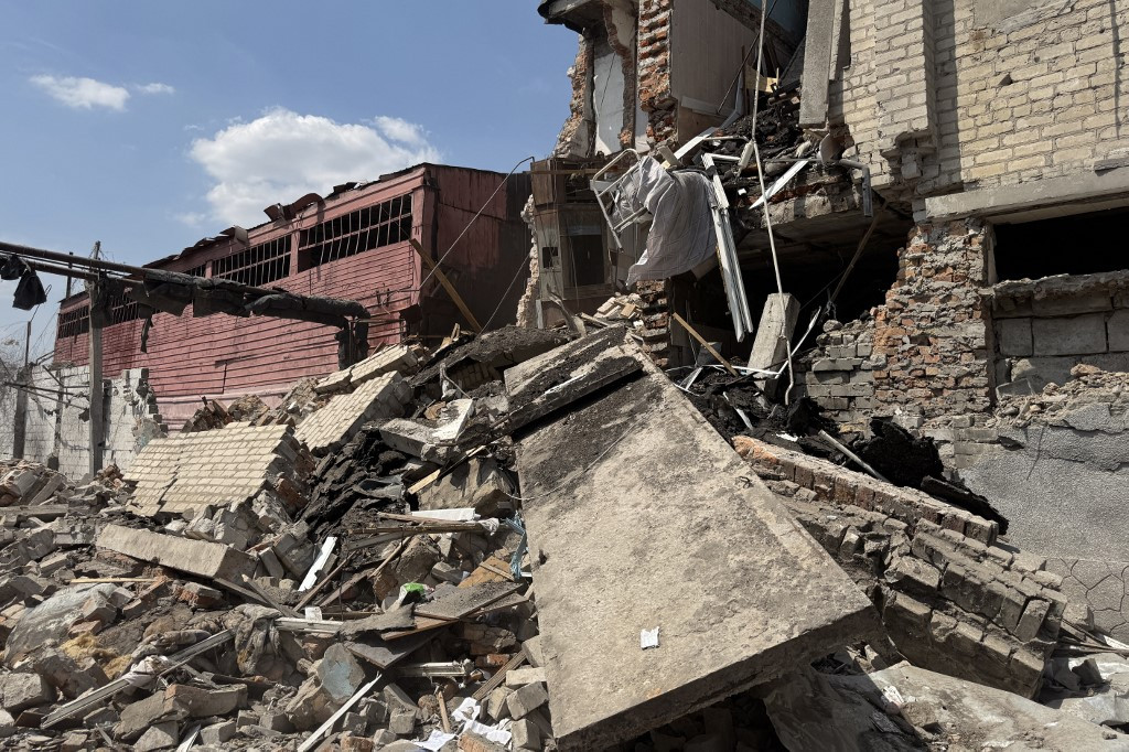 Soldat întors de pe front, ucis lângă copii și soția însărcinată cu gemeni. Povestea unei familii din satul ucrainean Sumî