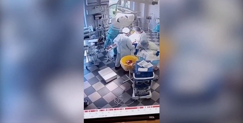 O echipă de chirurgi ruşi a continuat să opereze în timp ce blocul operator era zguduit de cutremurul de 8,8 magnitudine