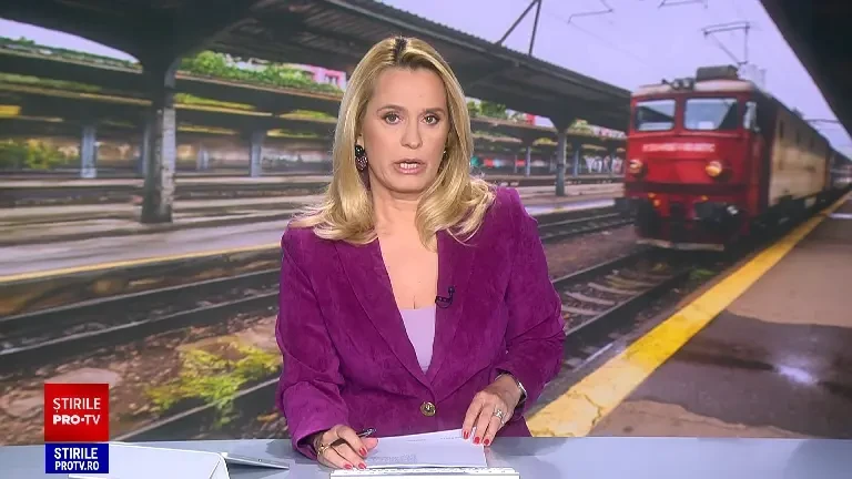 Un tren care circula de la Oradea la Constanța și-a pierdut două vagoane pe drum. Călătorii au așteptat patru ore pe câmp