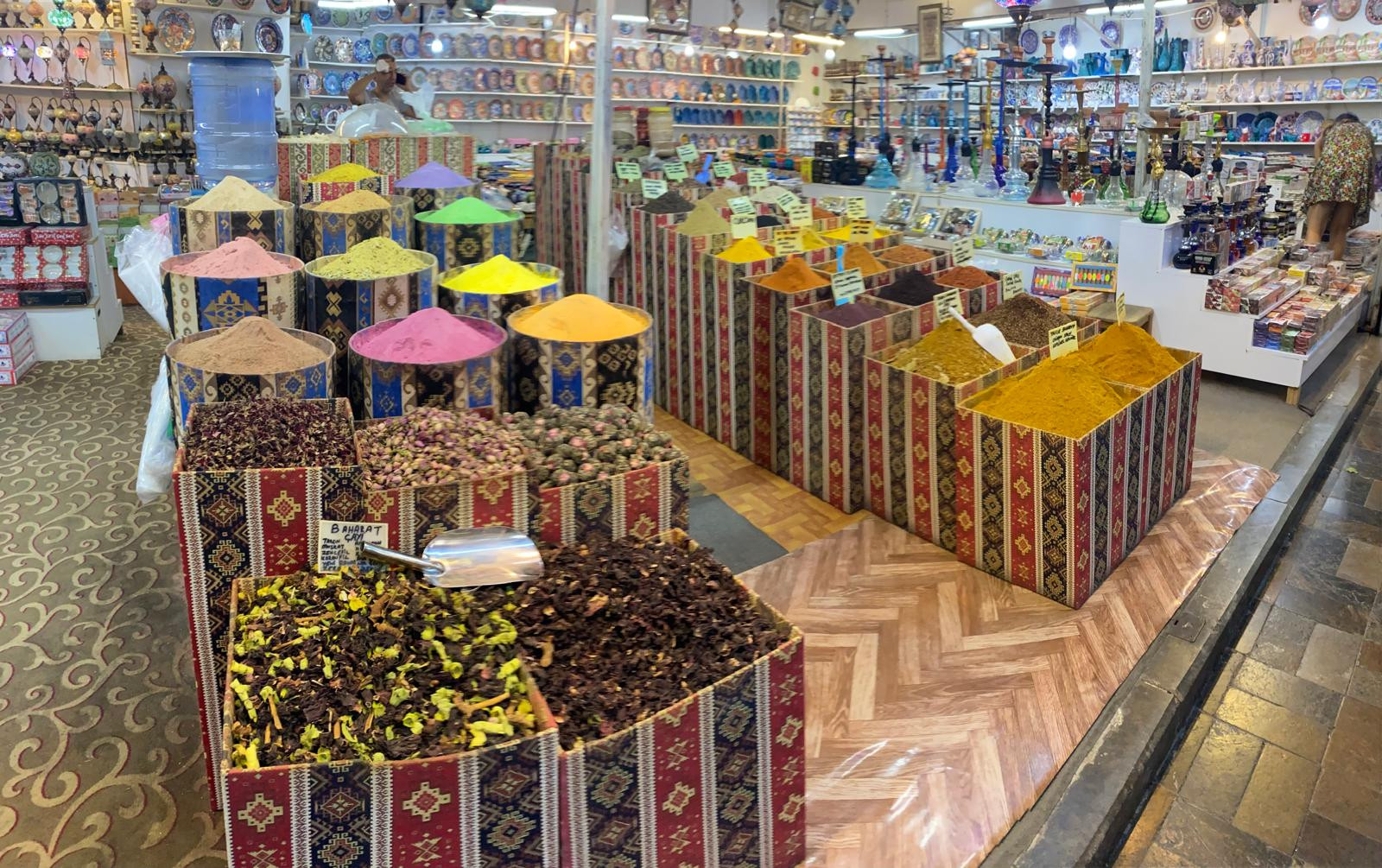 Antalya – destinația de top pentru soare, mare și aventuri în 2025. Cât costă un sejur aici