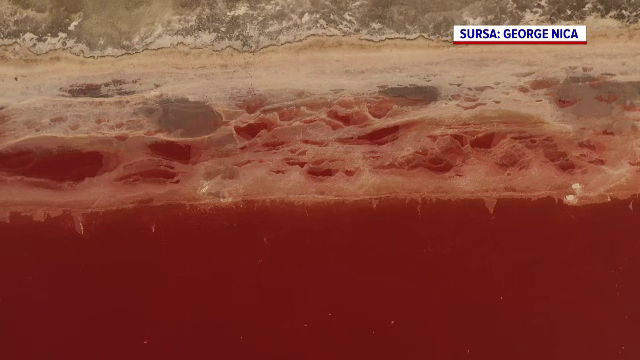Imagini ca de pe Marte în Brăila. Lacul sărat de la Movila Miresii a devenit roșu