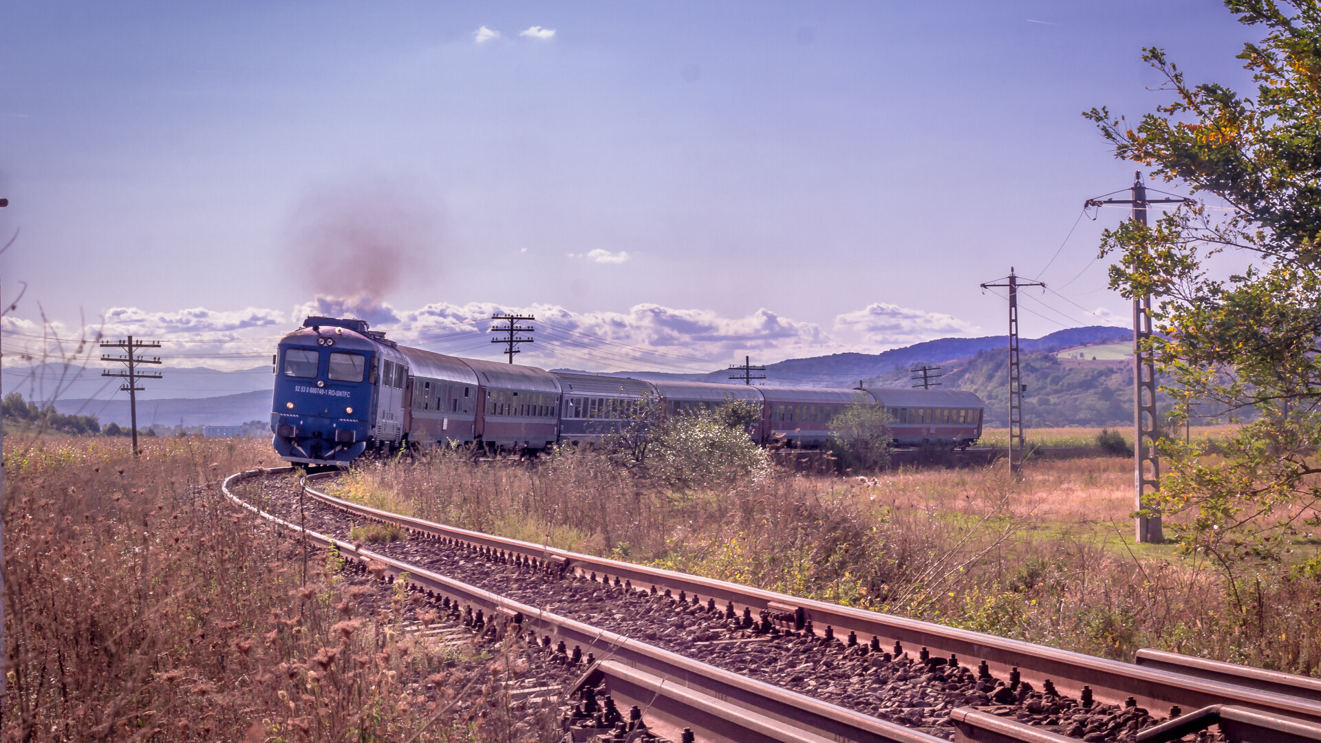 Călătorie cu peripeții spre mare: Un tren a făcut 149 kilometri în cinci ore și jumătate