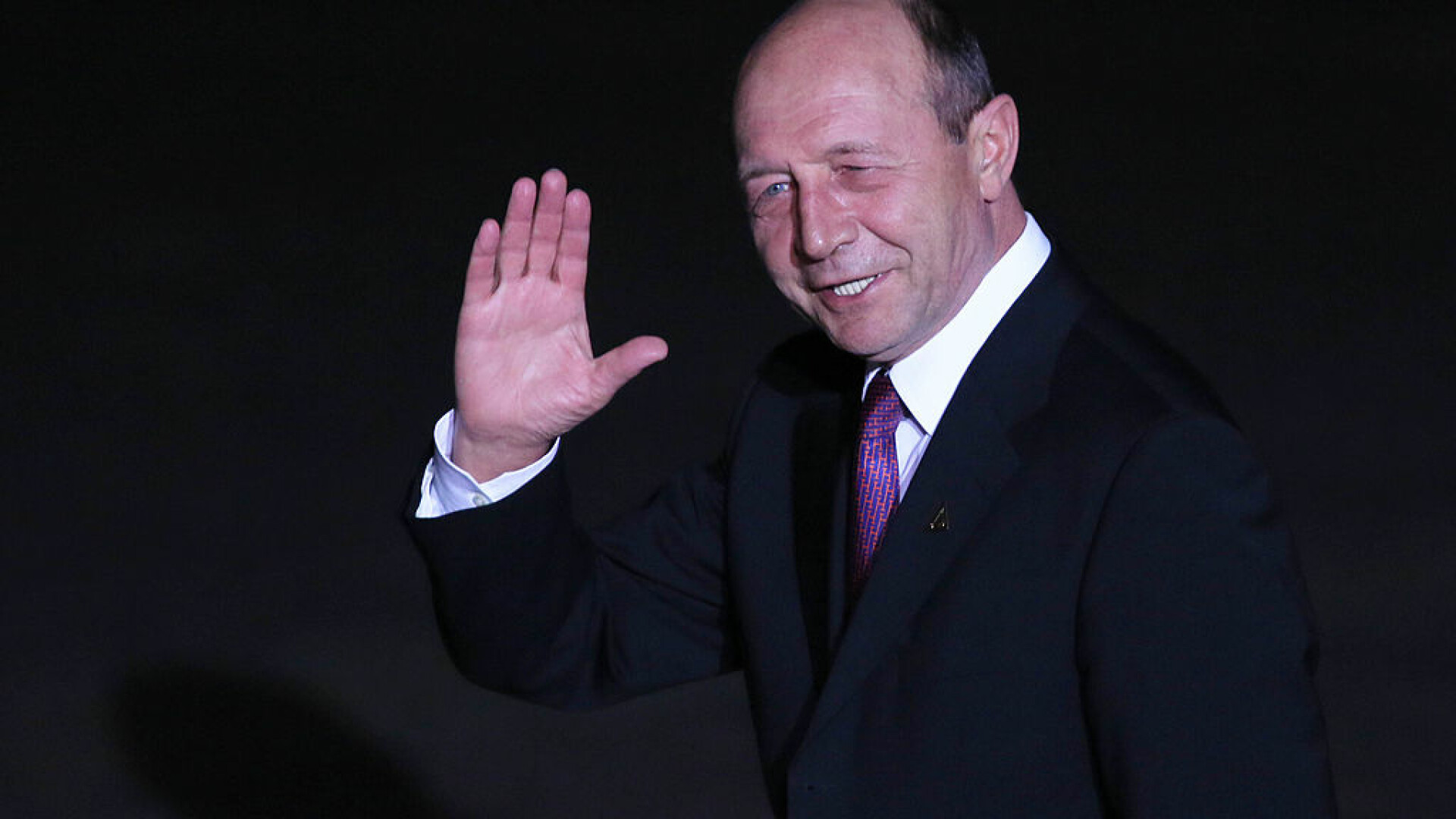 Traian Băsescu: Am pensia de 11.000 de lei. Dar am ieşit la pensie cu 2.950 de lei, în noiembrie 2014