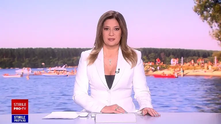 Unde se află litoralul „oltenesc”, care atrage mii de români și turiști străini. Un șezlong costă doar 15 lei pe zi