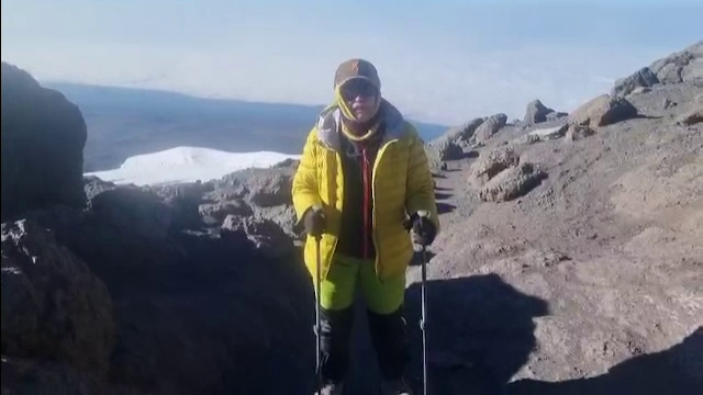 La 72 de ani, o doctoriță din Iași a cucerit vârful Kilimanjaro. E cea mai în vârstă exploratoare