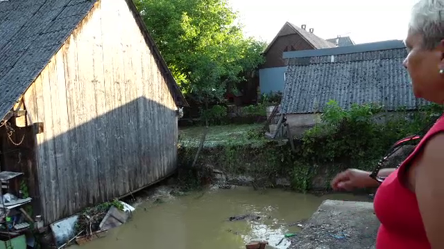 Rupere de nori la Sighetu Marmației: ”Am crezut că dă cu bombe”. ”Mă duc să-mi iau barca”