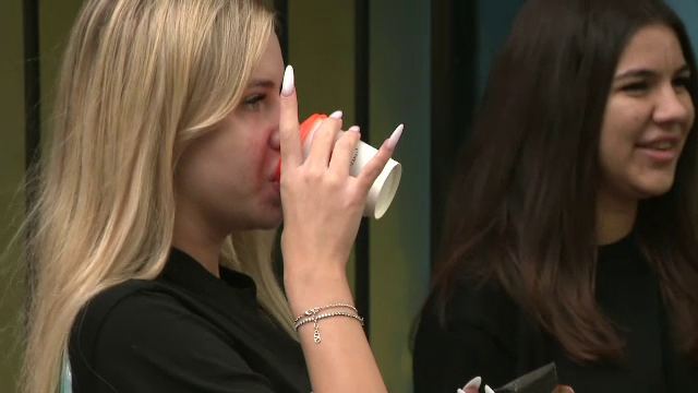 Zeci de mii de elevi mai fac o încercare să ia Bac-ul. ”Îmi iau de o grijă și după aia o să mă mai gândesc”