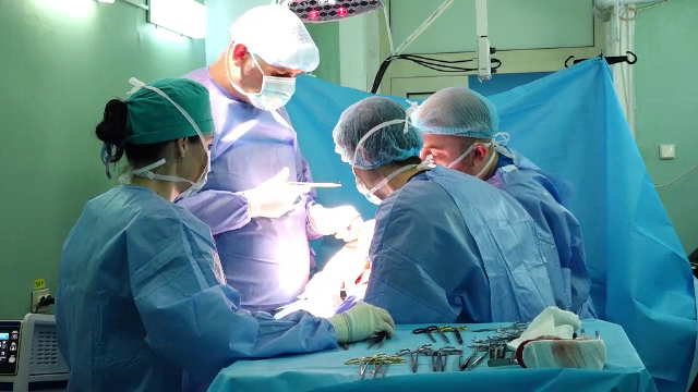 Patru vieți salvate prin transplanturi renale, la Iași. Un pacient așteaptă de 28 de ani un donator