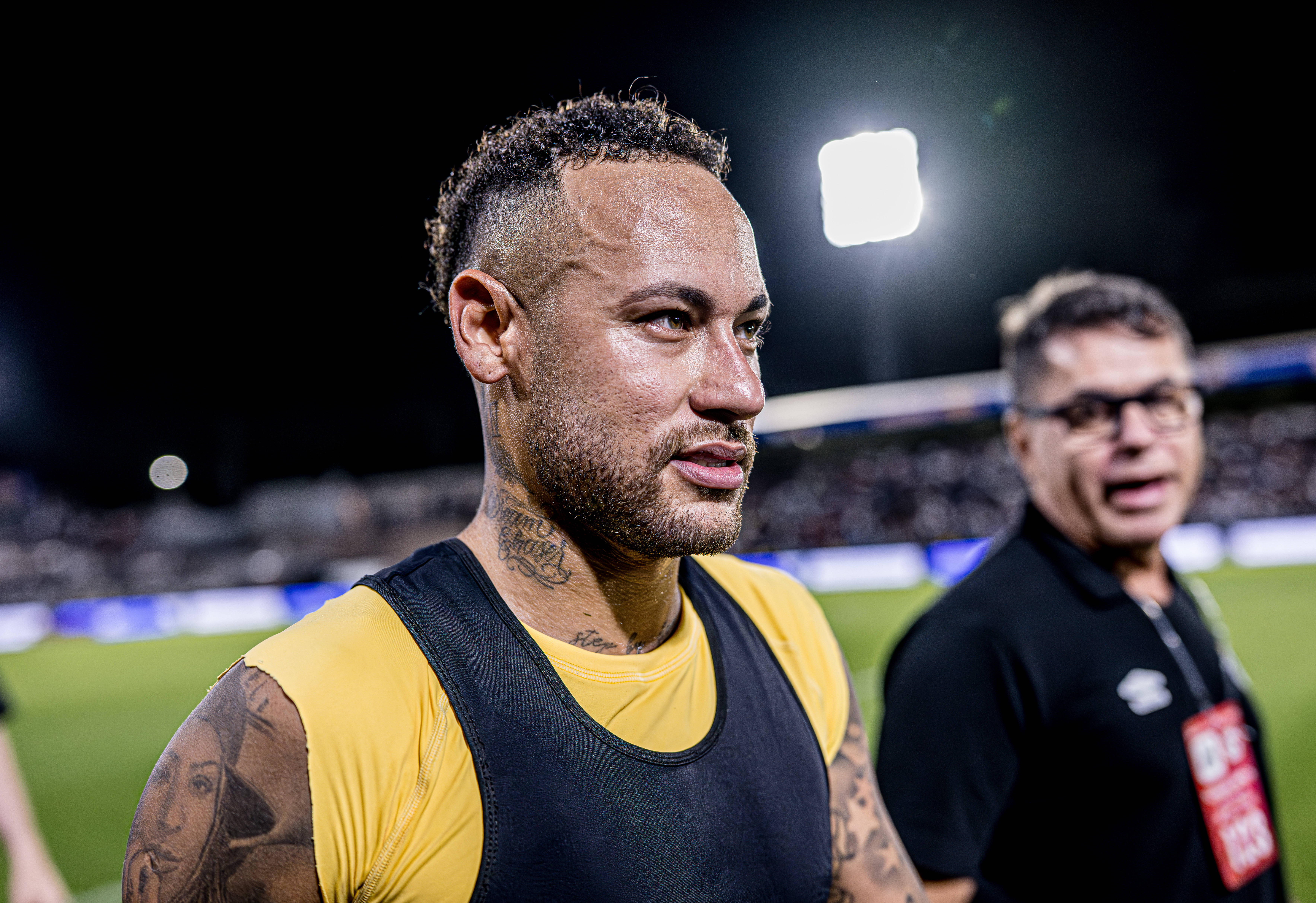 Neymar, de nerecunoscut pe străzile din New York. Cum s-a îmbrăcat starul brazilian | FOTO