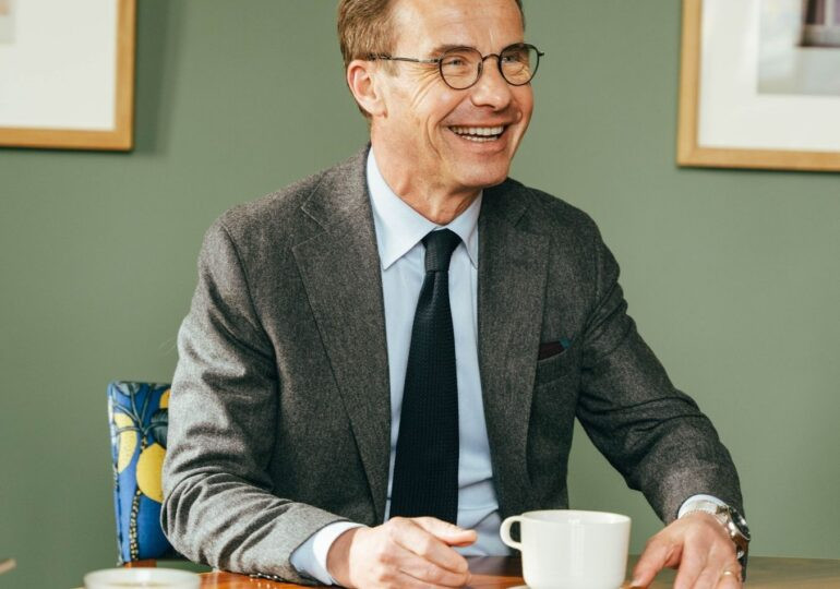 „Nu am votat pentru ChatGPT”: Premierul Suediei, criticat pentru folosirea AI