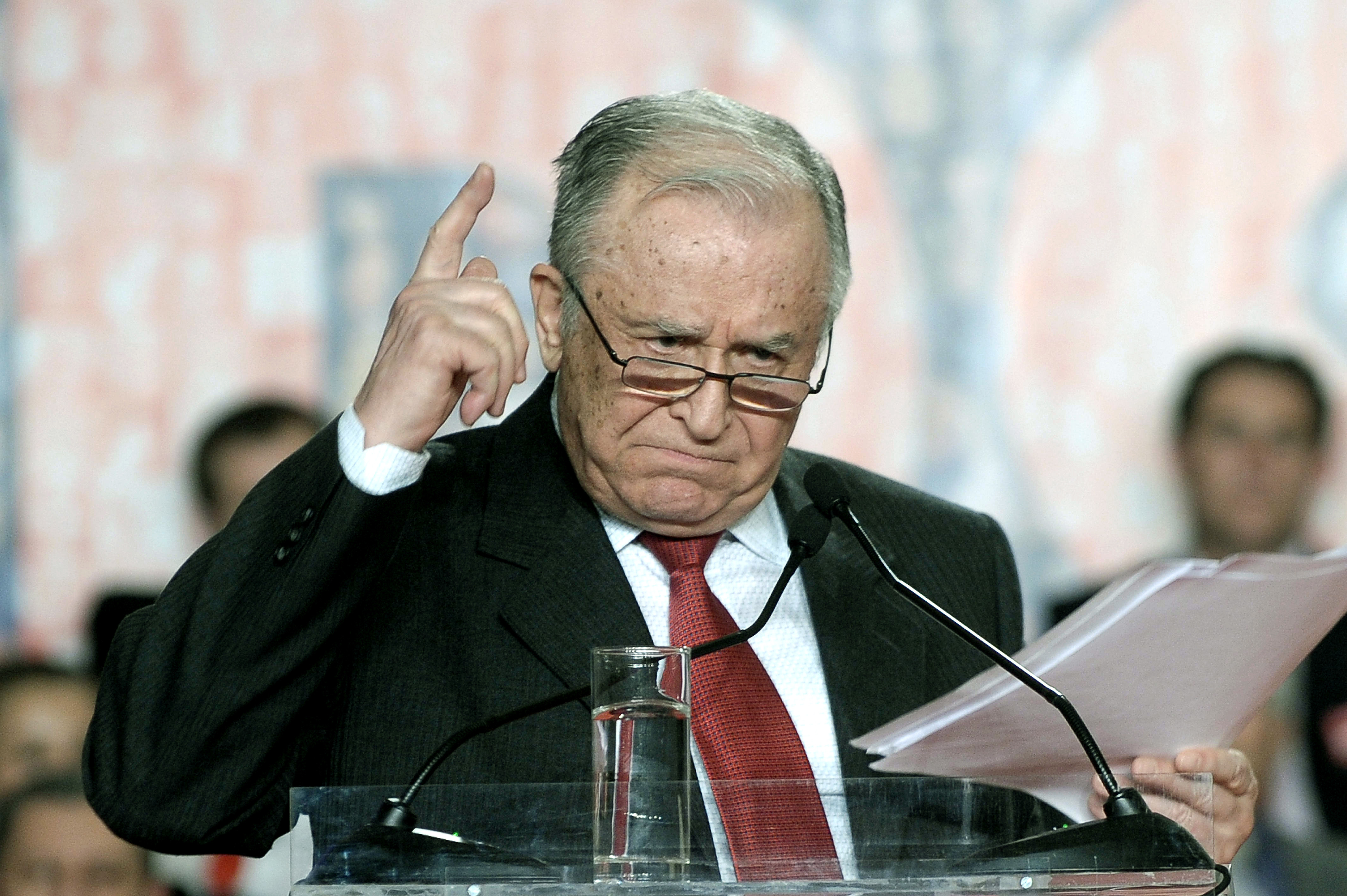 Dezvăluirile avocatului lui Ion Iliescu: ”A avut frământări”. Neputința statului îngroapă cu el Revoluția și Mineriada