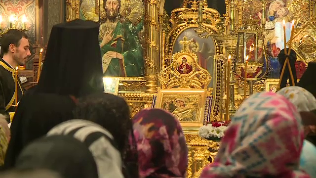 Ion Iliescu, pomenit în timpul liturghiei de la Catedrala Patriarhală. Biserica Ortodoxă i-a adus un omagiu