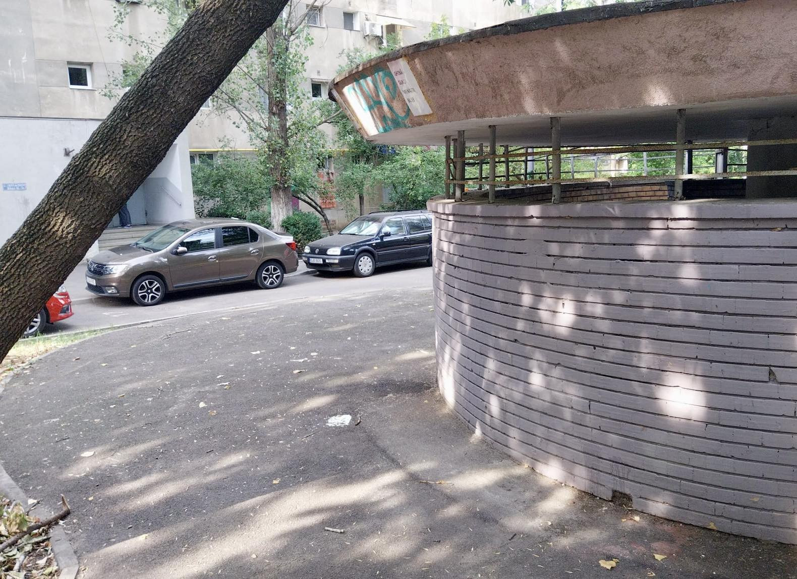 Un document aruncat din greșeală la gunoi a dus la o descoperire surprinzătoare în București. Amenzi de 8.000 de lei | FOTO