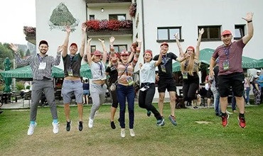 Școala de Vară GPeC: cursuri intensive de E-Commerce și Digital Marketing, team-building și networking la aer curat de munte