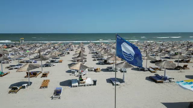 Unde se află cele șase plaje „Blue Flag” din România, cu nisip fin, apă curată și servicii mai bune