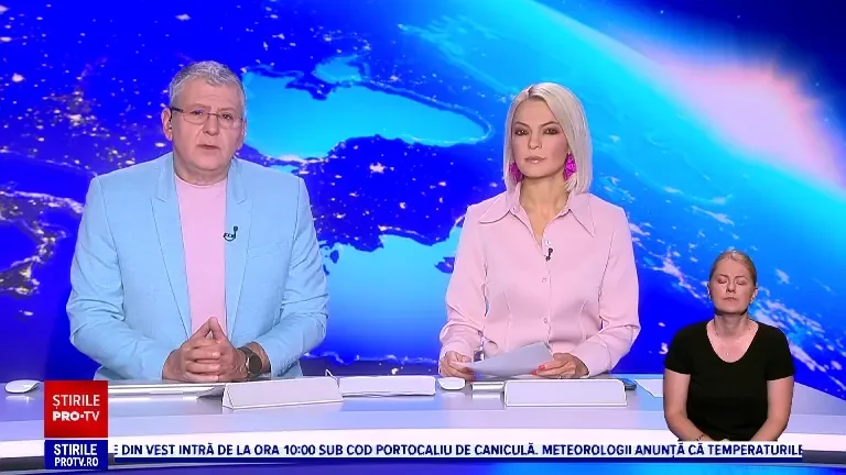 Răfuială în trafic la Timișoara. Două mașini s-ar fi ciocnit intenționat, iar polițiștii au găsit săbii într-una dintre ele