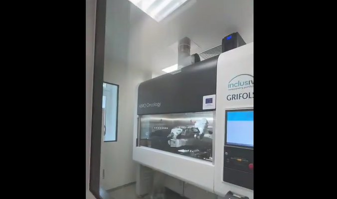 ”Tehnologie de ultimă generaţie pentru pacienţii oncologici”. Robotul de preparare a citostaticelor, funcțional în Bistrița