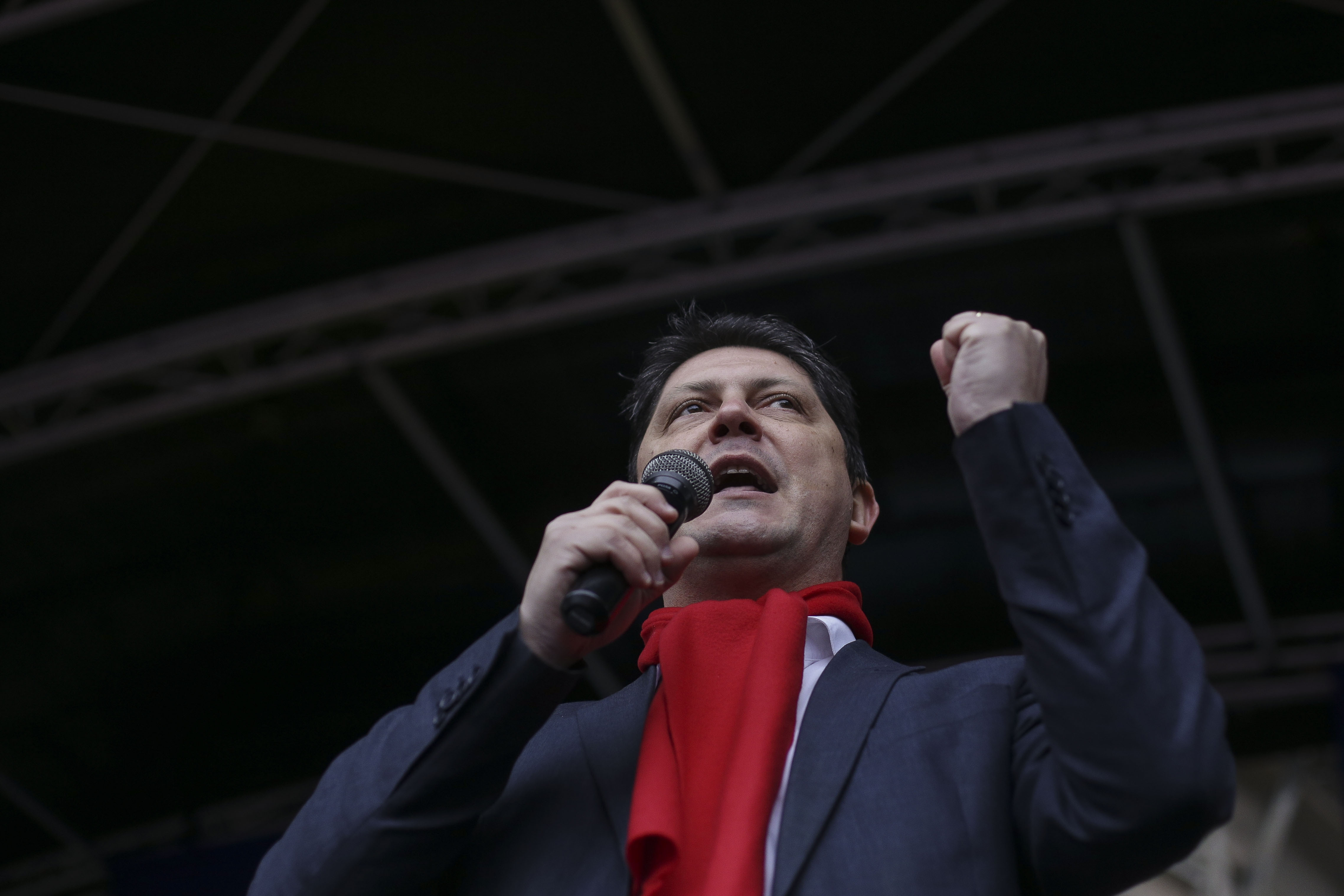 Sorin Grindeanu, despre candidatura lui Titus Corlăţean la președinția PSD: ”E un camarad vechi”