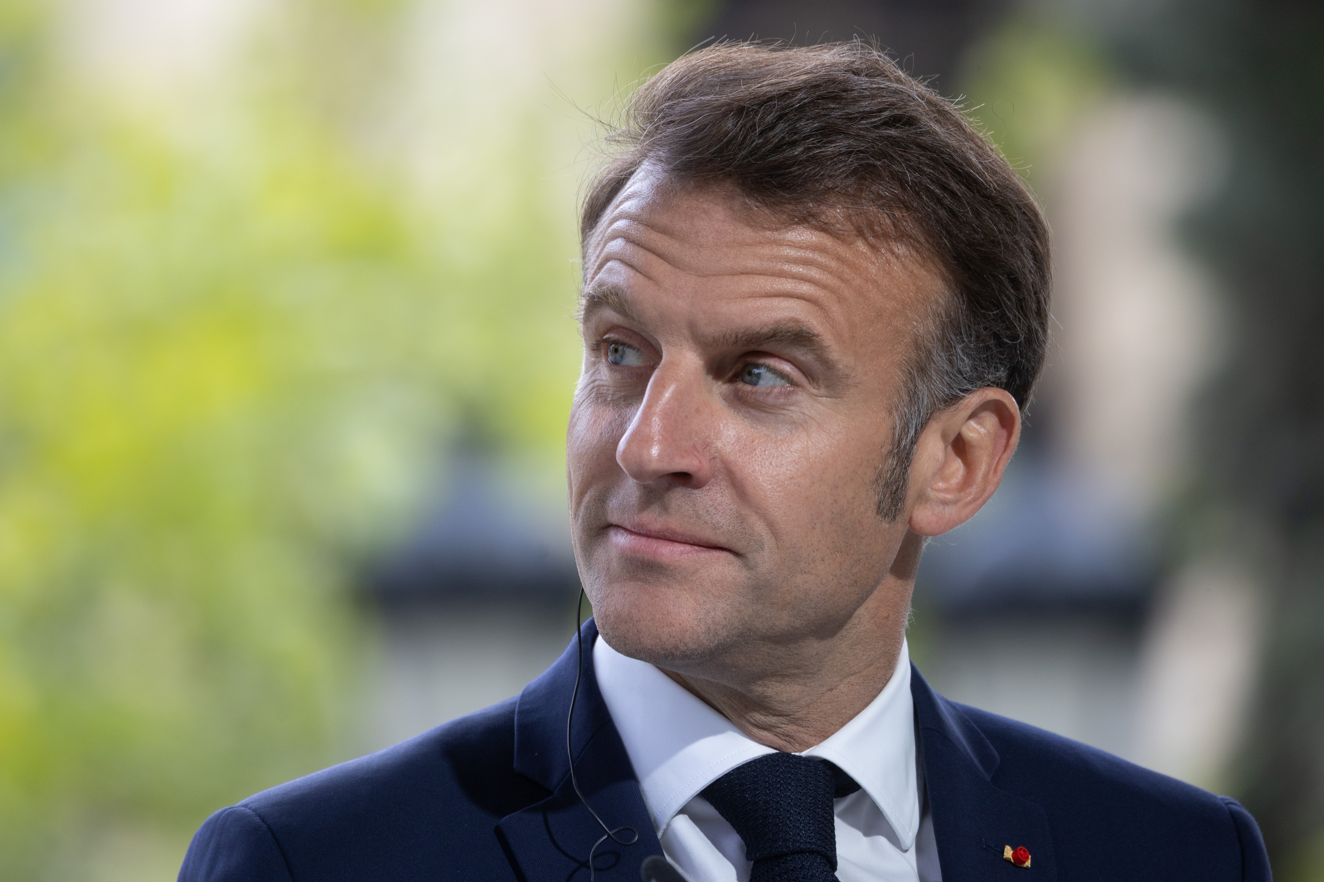 Emmanuel Macron atinge cel mai scăzut nivel de încredere din 2017. Popularitatea președintelui se prăbușește în decembrie