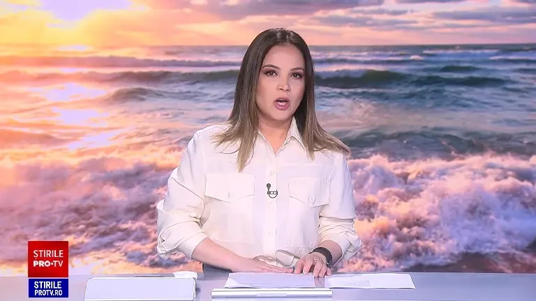 O furtună pe Marea Neagră a distrus plajele din Saturn. Turiștii trebuie să escaladeze praguri înalte de un metru