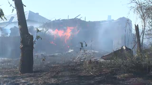 Incendiile de vegetație fac ravagii în sudul României. Peste o mie de hectare au ars în 24 de ore