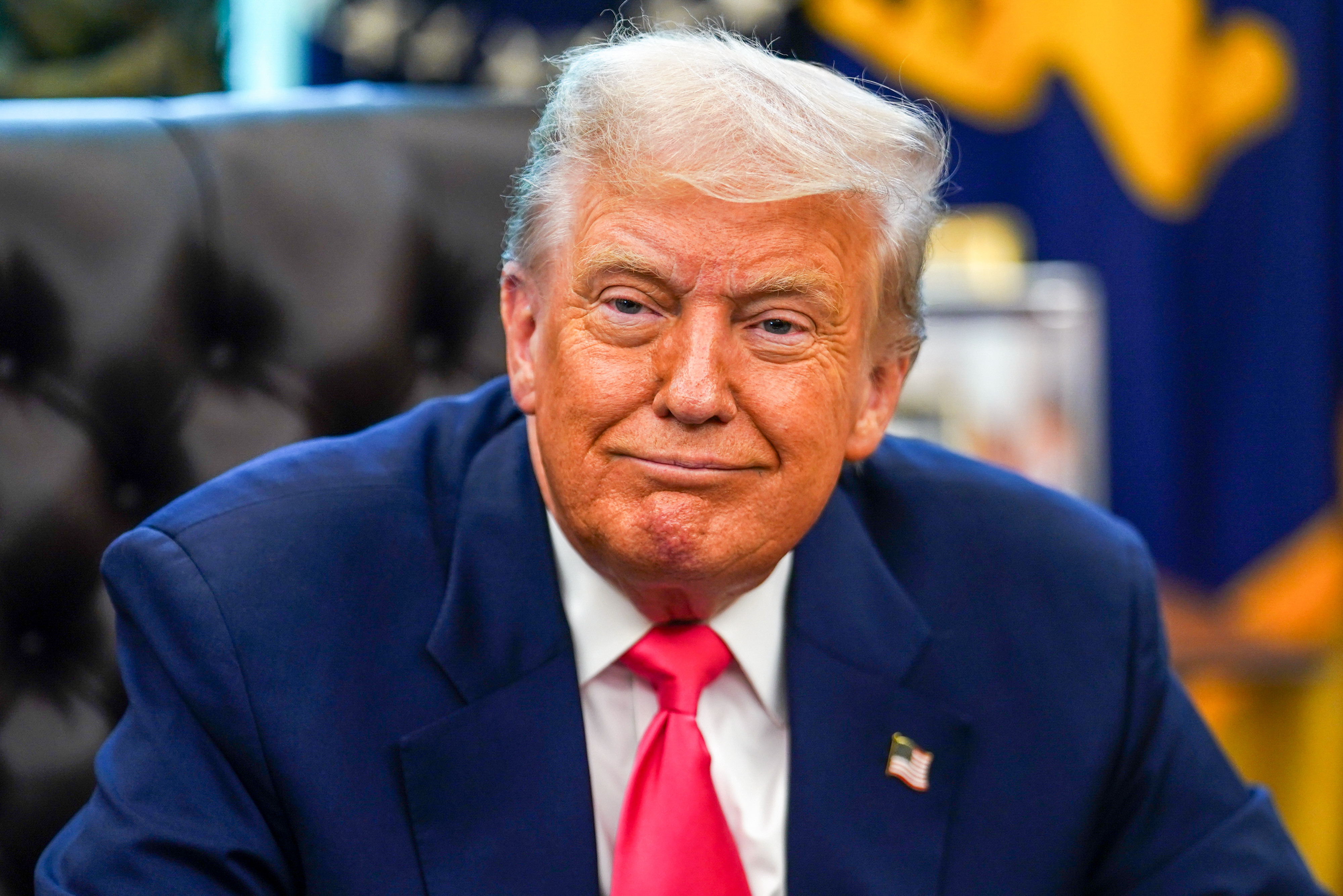 Trump schimbă foaia și anunță, prin ambasadorul SUA la NATO, că va oferi Ucrainei „capacități de lovire în profunzime”