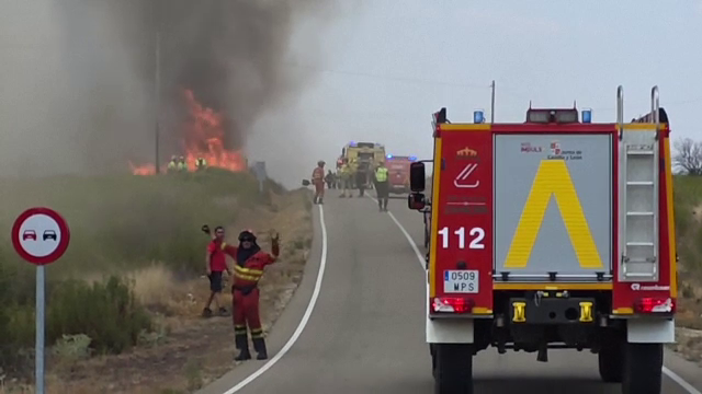 Peste 5.000 de oameni evacuați din calea flăcărilor în Spania. Autoritățile se luptă cu incendiile și în Grecia