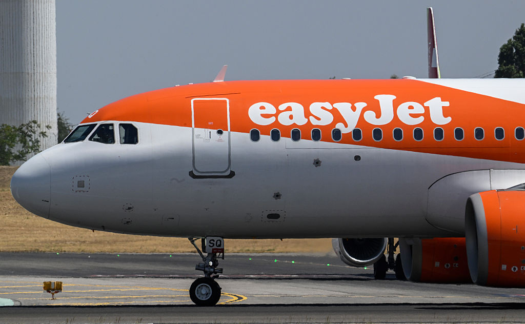 Coliziune între două avioane easyJet pe aeroportul din Manchester. Zboruri suspendate temporar