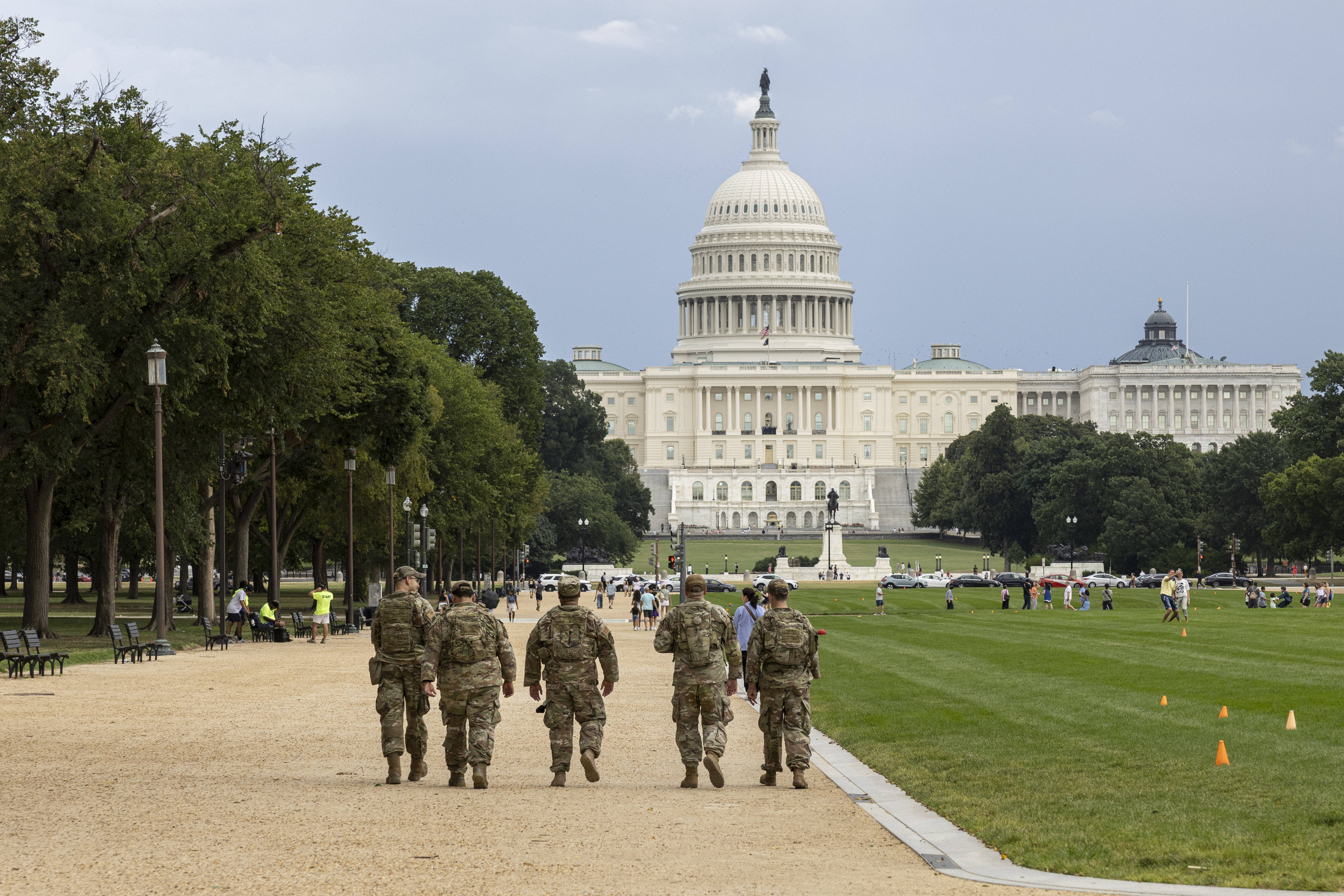 Procurorul general al Washington DC l-a dat în judecată pe Trump pentru ”preluarea ostilă” a capitalei Statelor Unite