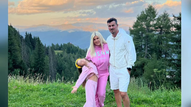 Moment de panică la Sinaia. Elena Udrea și familia, vizitați de un urs. Ce a transmis pe rețelele sociale