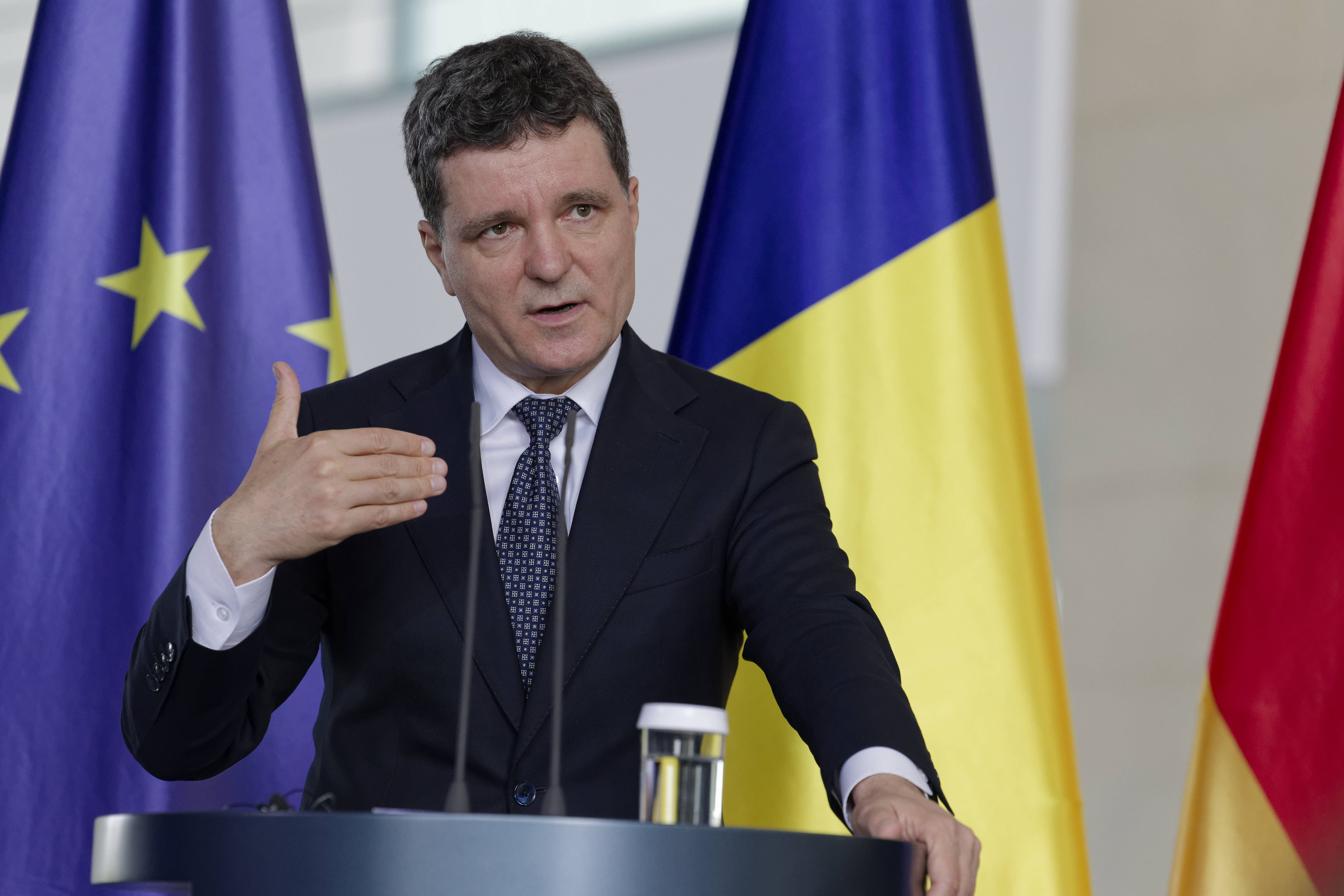 Nicuşor Dan: Aderarea Moldovei la UE se poate face cu tot cu Transnistria. Țara ar fi fost în pericol dacă pierdea alegerile