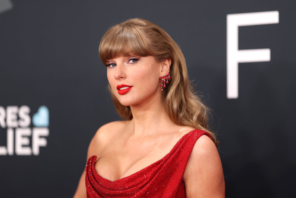 De ce și-a dezactivat Taylor Swift comentariile pe pagina de Instagram de aproape 10 ani: ”Nu toată lumea își permite asta”