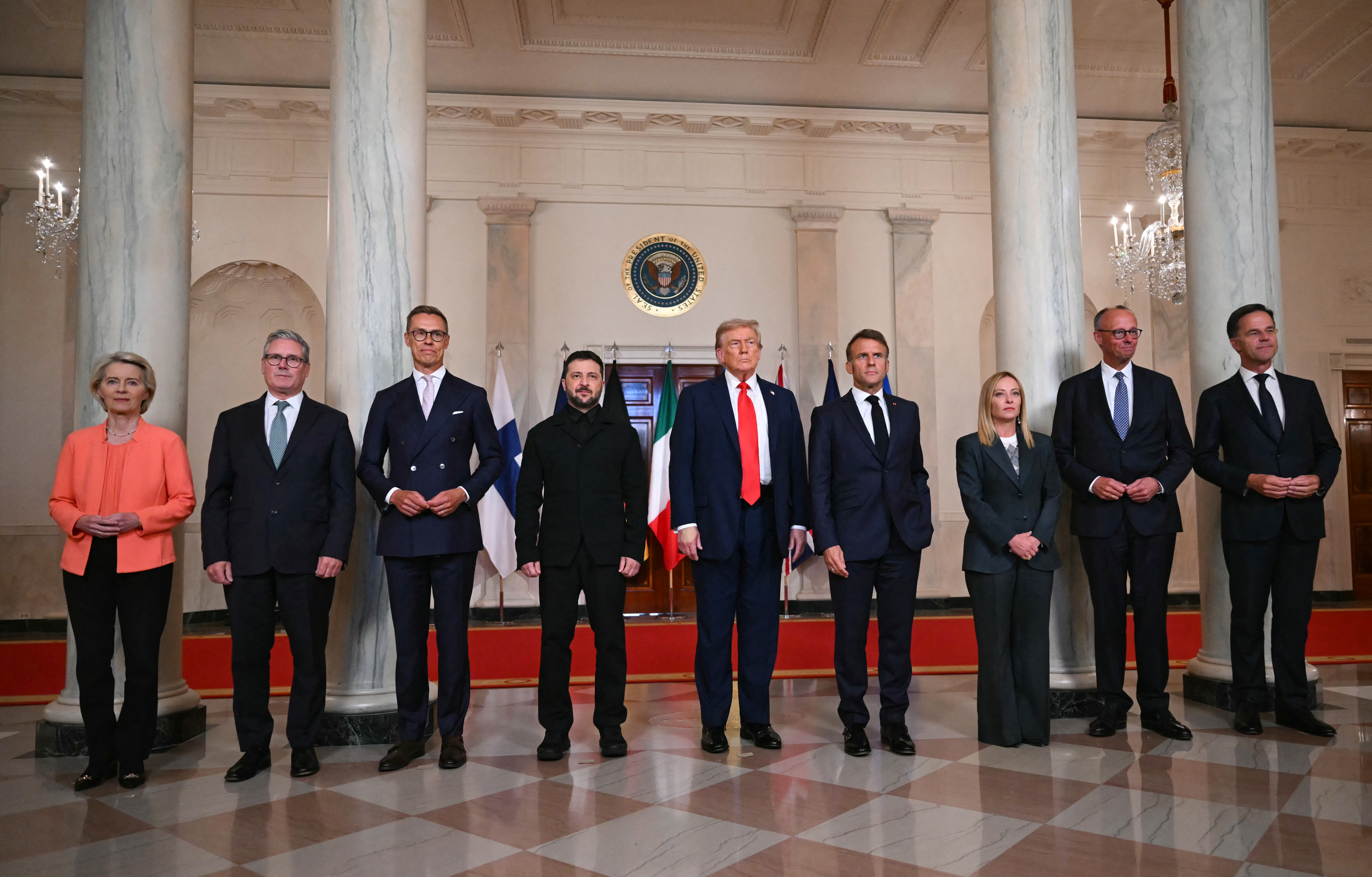 Mesajul transmis de Rusia în timpul întâlnirii lui Trump cu Zelenski și liderii europeni, la Casa Albă