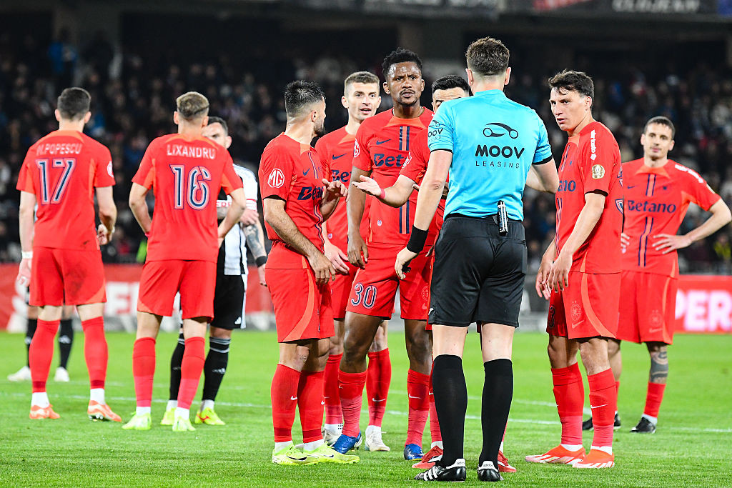 Lovitură pentru FCSB înaintea meciului cu Aberdeen. Trei jucători nu vor mai putea juca, după ce le-a fost respinsă viza