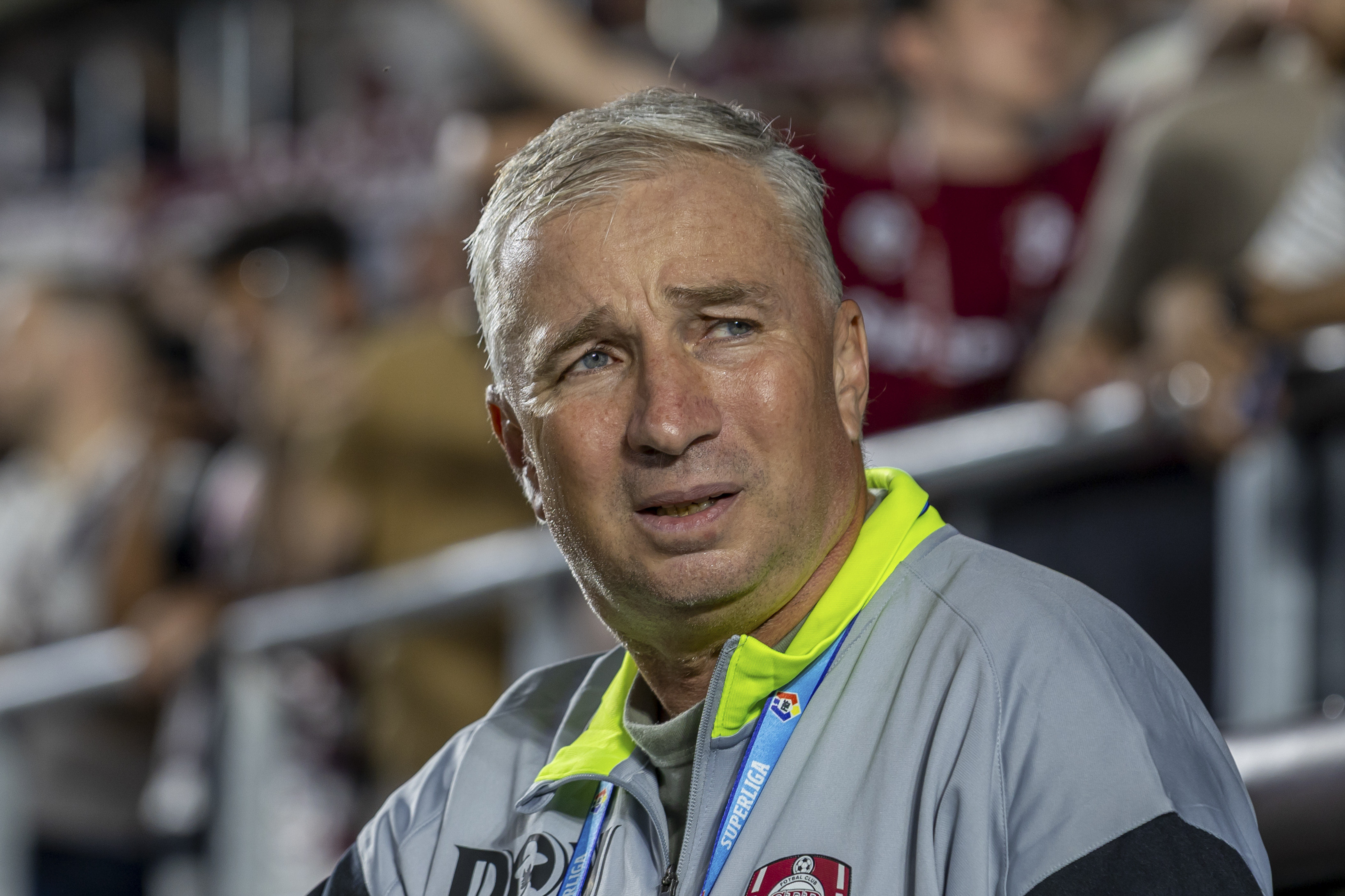 Dan Petrescu și-a dat demisia de la CFR Cluj, după scorul dezastruos de la meciul cu Hacken: „Toți suntem vinovați”. VIDEO