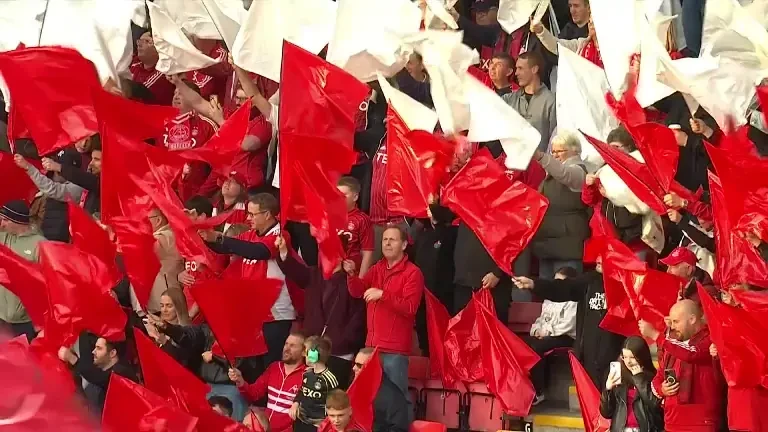 Atmosferă de vis pe „Pittodrie Stadium”.