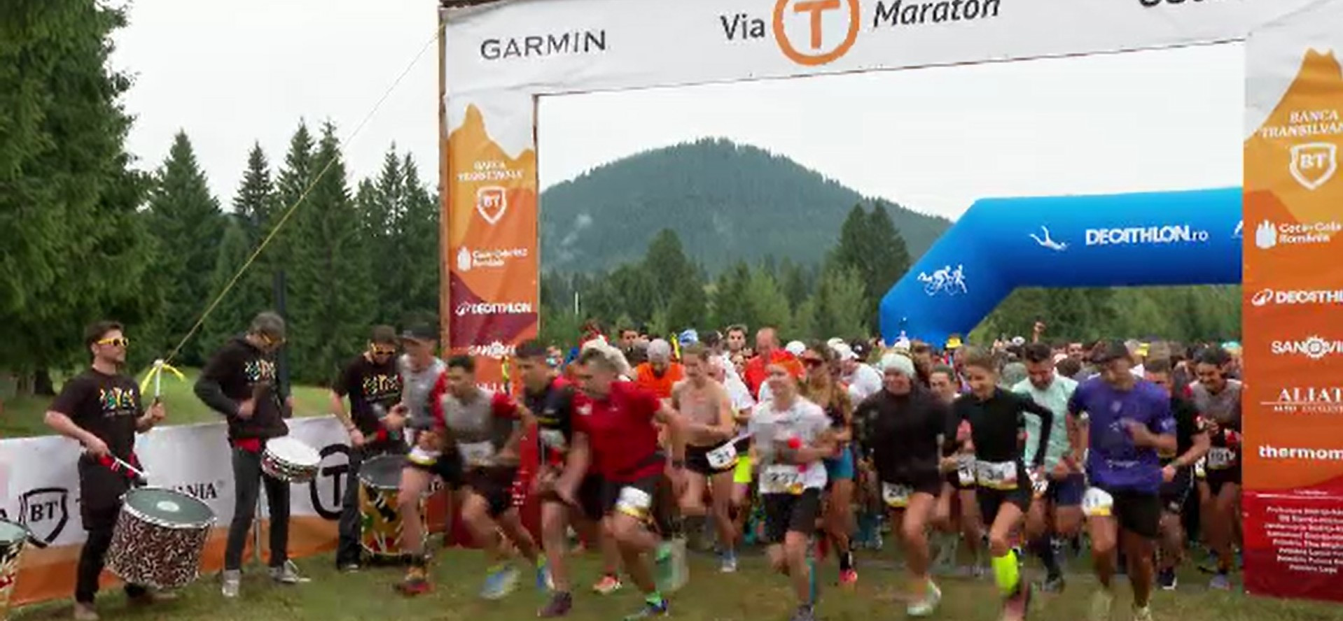 Aproape 1.500 de concurenți au participat la maratonul Via Transilvanica. „Nu ratăm nicio ocazie să venim să alergăm”