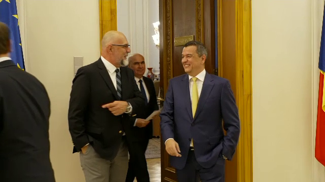 PSD îngroapă, parțial, securea războiului pe Pachetul 2, dar o ascute aprig pe cea pentru Primăria Capitalei