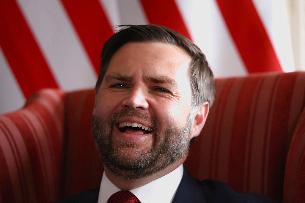 JD Vance, derapaj la adresa Canadei. Cum a numit țara vecină în timpul unui miting: „Scuze, alunecare freudiană”