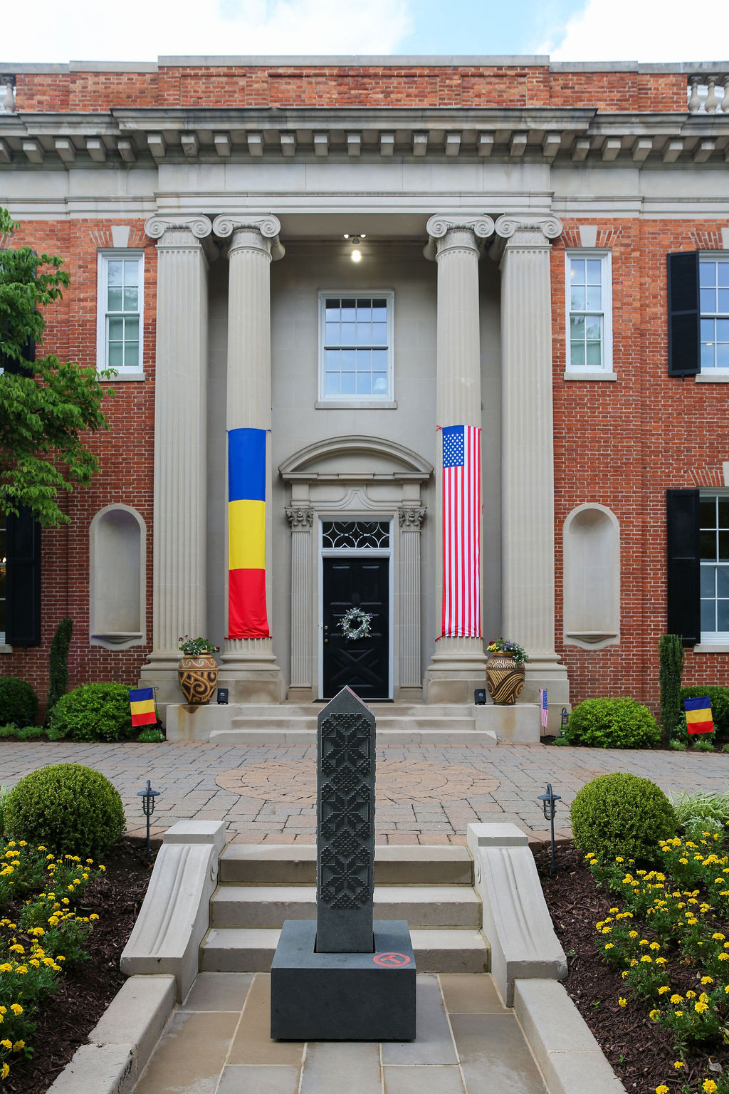 Mesaj de la Ambasada SUA: Parteneriatul dintre Statele Unite și România este puternic și se consolidează constant