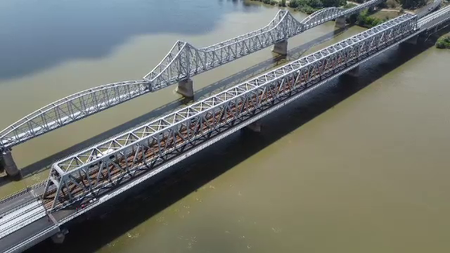 Crește taxa de pod de la Fetești. Cât va costa și ce amendă vor primi cei care "uită" să o plătească