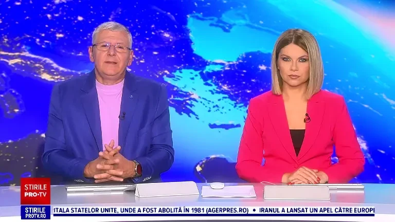 100 de toboșari, un singur ritm. Spectacol iendit pe treptele palatului culturii din Iași