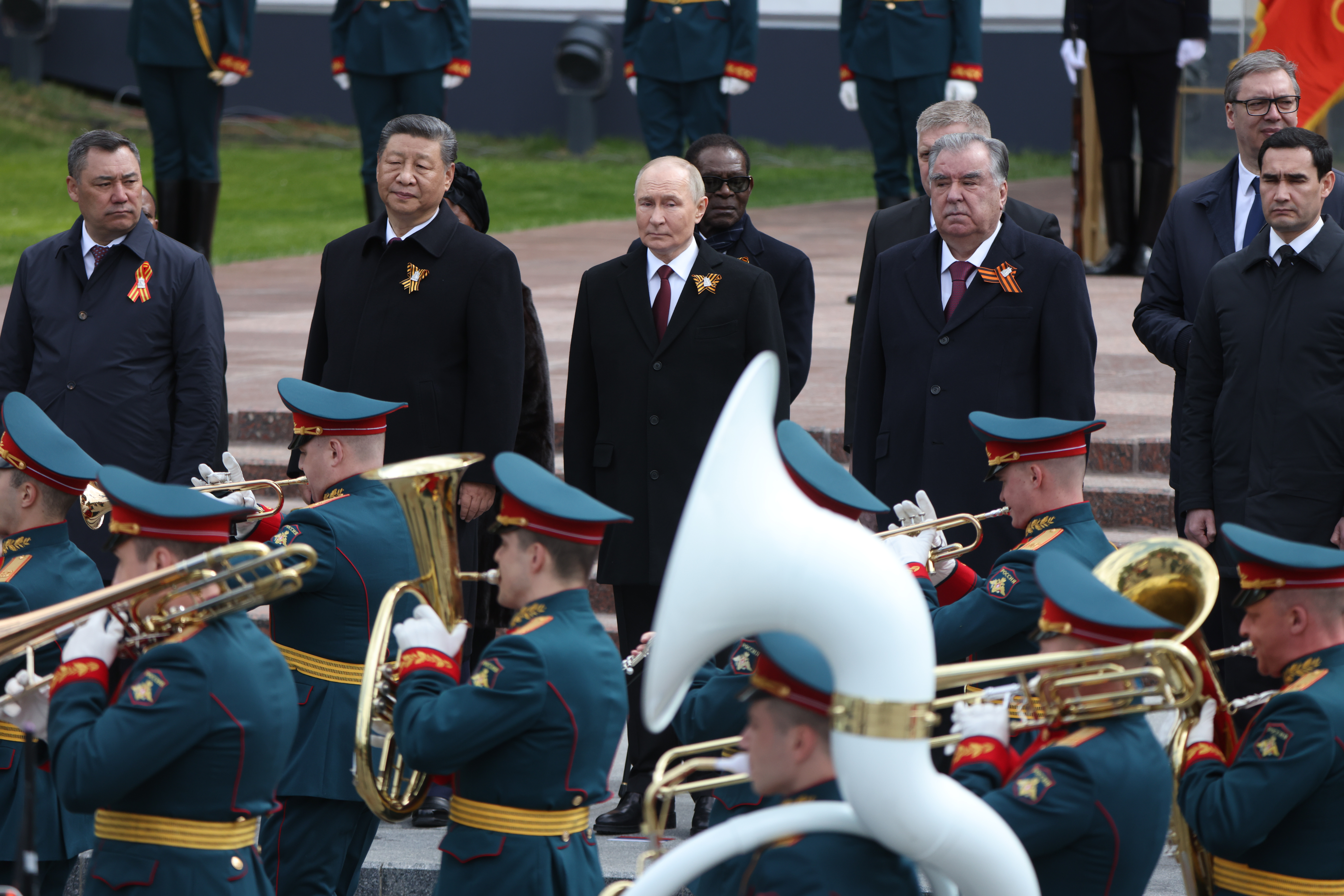 Liderii de top ai lumii care vin la marea paradă militară chineză. Se așteaptă o fotografie de grup istorică